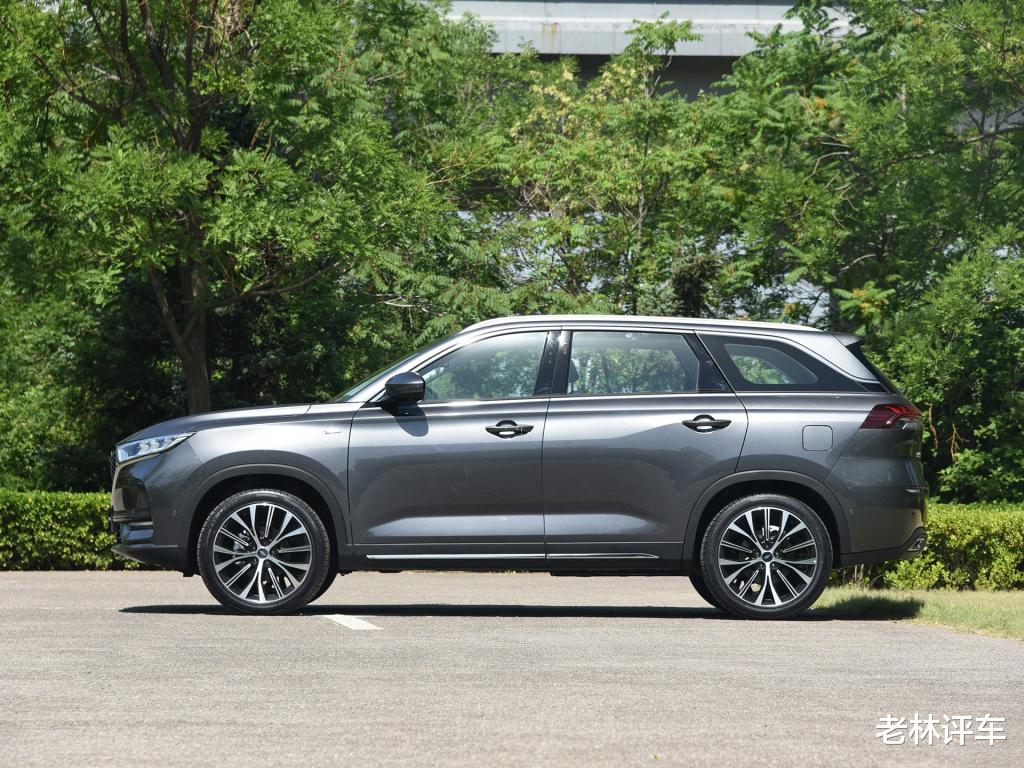 欧尚x7|“中国制造”的骄傲！隔音静如太空，每公里油钱4毛2，关键7.77万