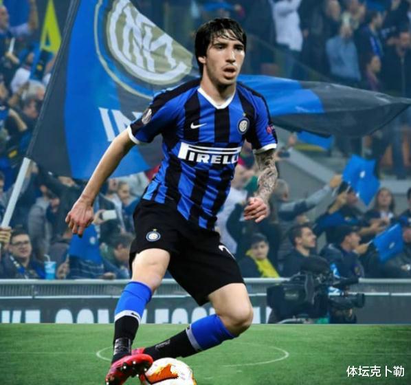 『国际米兰』来自奶奶的助攻!国米距离今夏头号目标再进一步,家人已下死命令