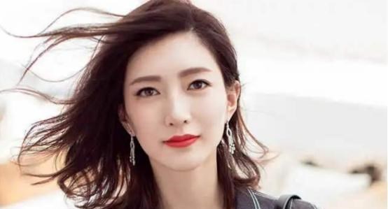 【江疏影】为什么江疏影不拍古装剧？看到她的古装扮相后，网友：了解了