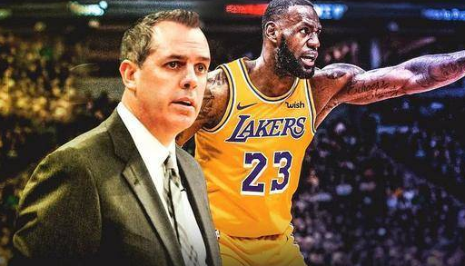 湖人队@湖人冠军稳了!补强3号位,引援顶级侧翼,詹姆斯:此人实力不输乔治