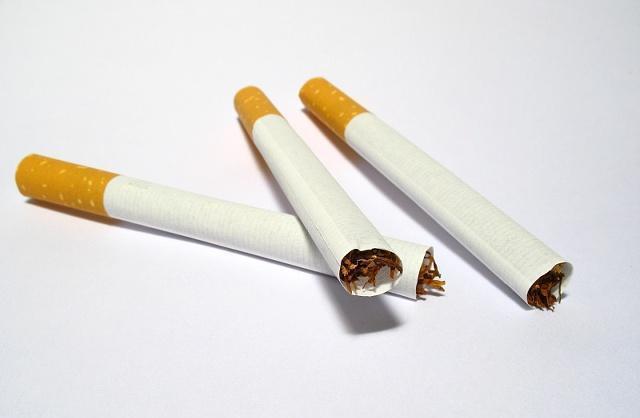 戒烟|一天的吸烟量，尽量别超过这个数，你的肺也会好受一点