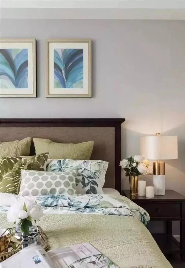 ##100㎡新房，客厅电视墙不放柜子这样设计美翻了，还是第一次见！