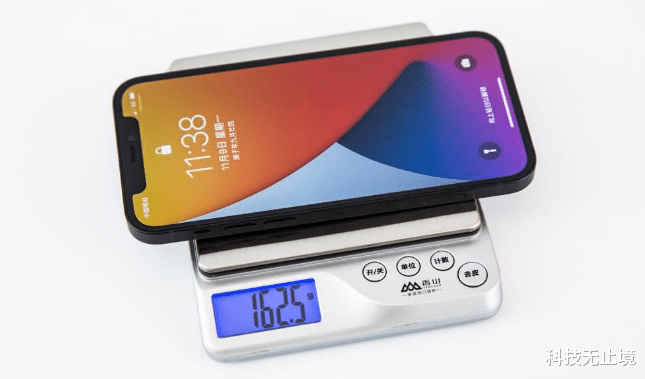 苹果|iPhone8换成苹果12，体验两周说说感受，憋了一肚子心里话！