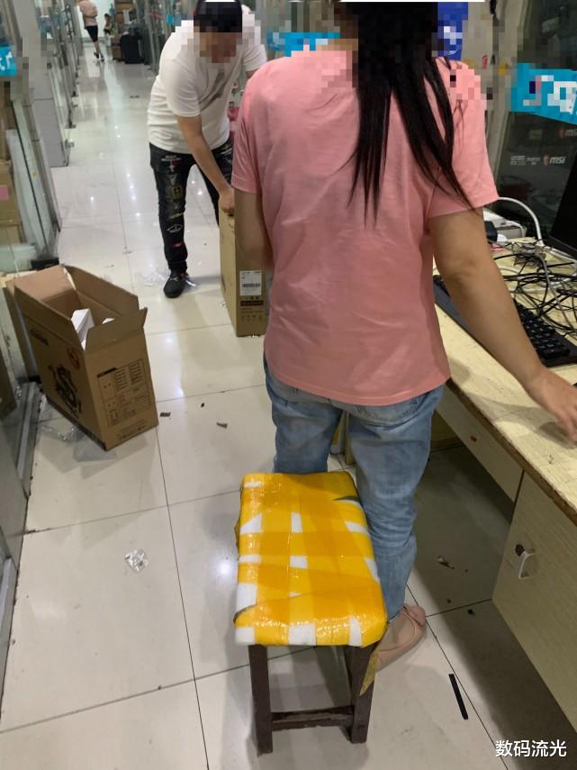 微信|客户刚收到电脑就要退货，朋友被骂后怒找供货商：赔我796损失！