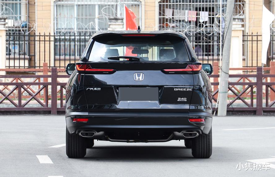 宝马5系|又一日系SUV被国人捧红，起步193马力油耗6.4L，30天卖出20003辆