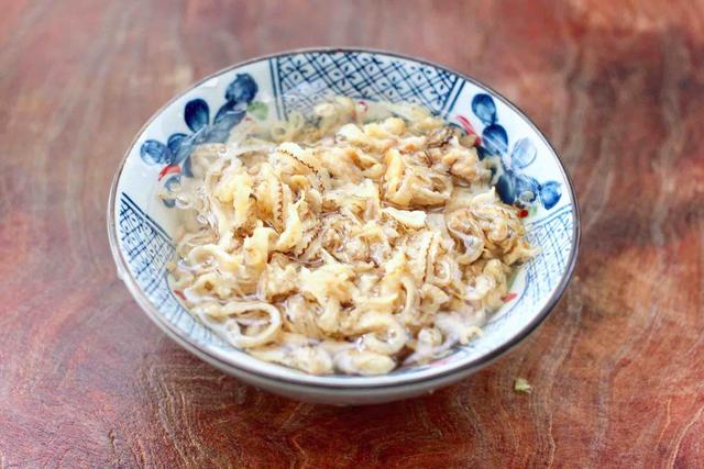 西葫芦@夏天多给孩子吃这菜，2元1斤，眼睛明亮长个子，孩子一次吃5个