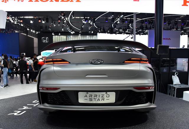 本田凌派|奇瑞甩出王炸：新艾瑞泽比思域帅气，预售7万，1.5T+6AT真霸气！