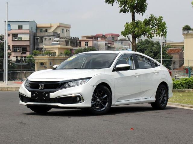 日产轩逸|14万如何选车？本田思域、日产轩逸谁更值得？车主说了大实话