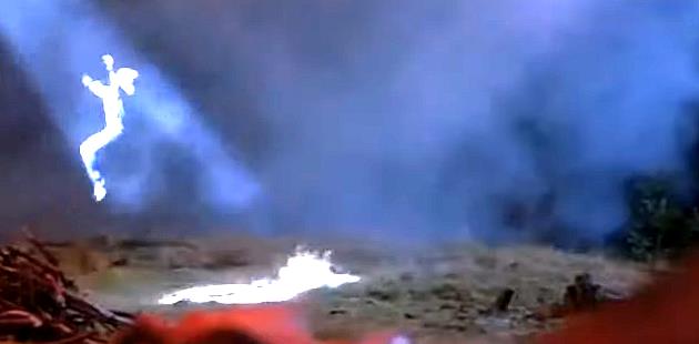 外星人绑架■美国伐木工自称被外星人绑架,和对方打架后被送回地球,还获奖金