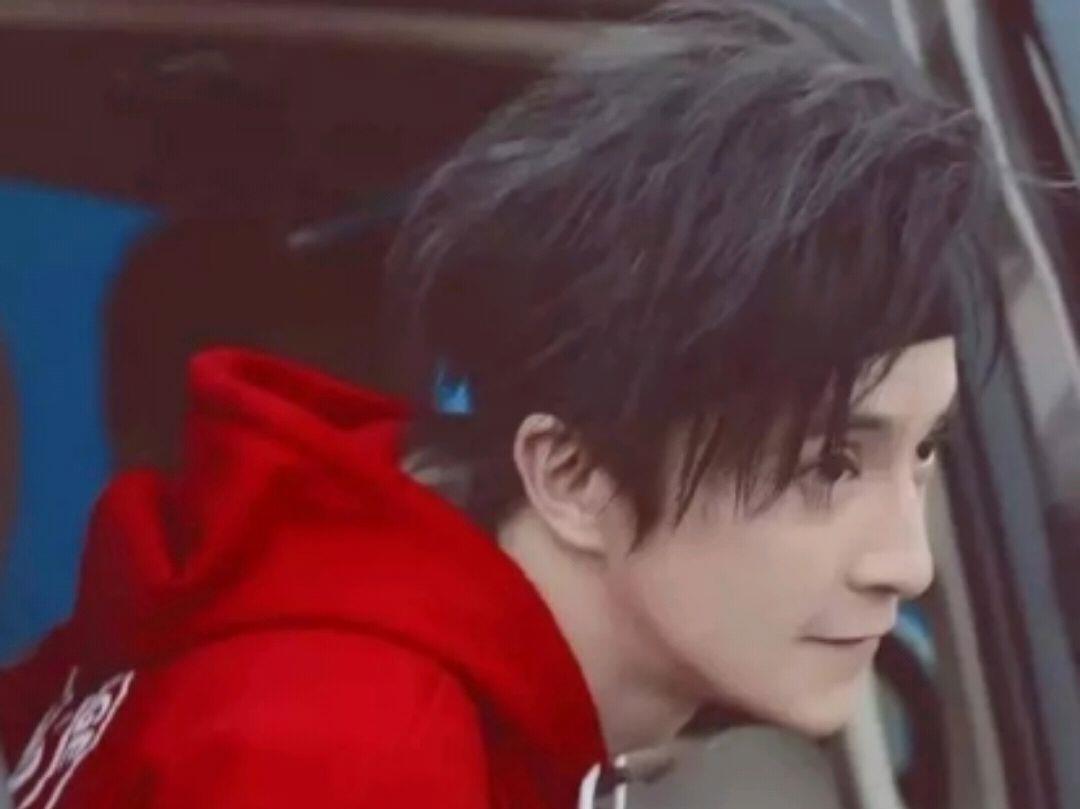 「薛之谦」薛之谦最新发布的一首歌,与郁可唯强强联手,每个音符都牵动人心