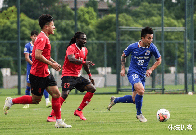 「国足」国足首发出炉！归化国脚仅一人，崔康熙说到做到，世界级前锋出战