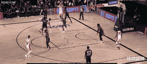 巴特勒|轰29+7+4！34岁老将东决打疯，完爆1.41亿“巨头”，带巴特勒冲冠