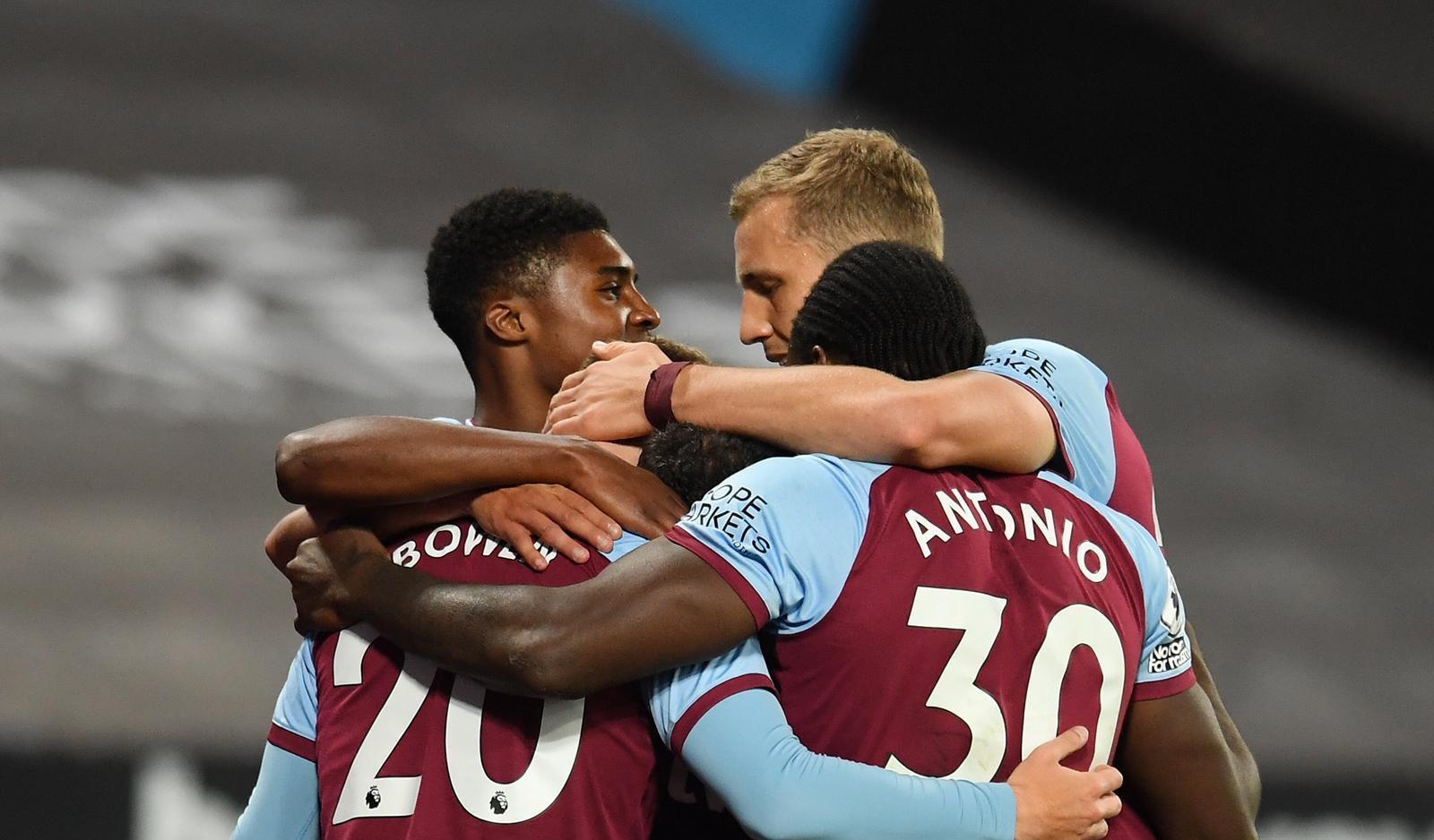 尤文图斯|英超又冒出强队？半场压着阿森纳打，4-0屠杀狼队