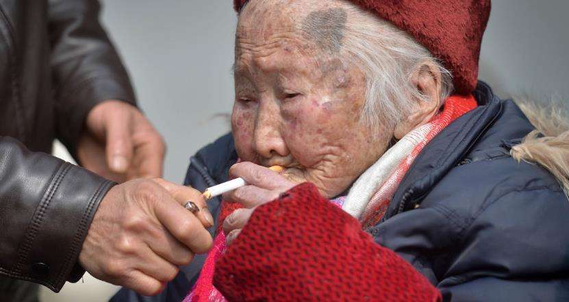 [高考作文]神回复段子：作文一出考生全懵？为啥每年高考作文总是那么难！