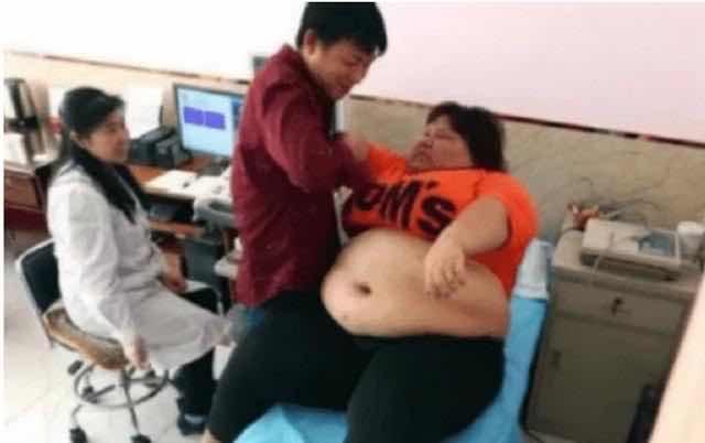 #发型#因长太美让男友没安全感，被男友疯狂喂到300斤的校花，如今怎样