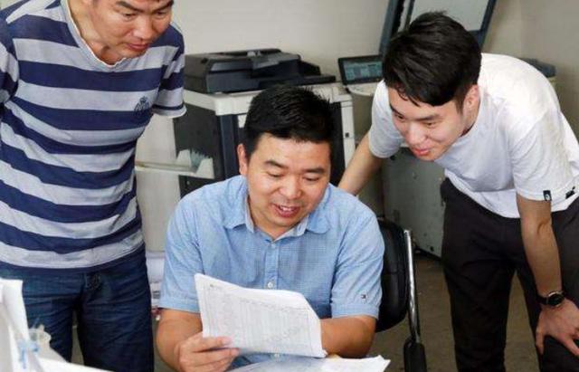 高考|考生怒吼父亲：“我已经替你考了607分，剩下就是你的事情了”