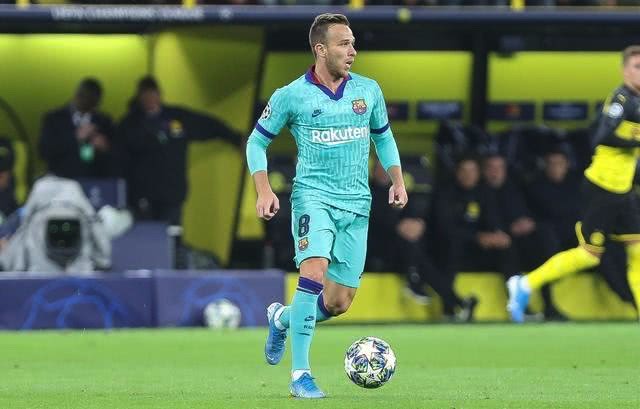 『巴塞罗那』巴萨这笔重磅互换亏大了?为签下尤文30岁中场,或送出哈维接班人