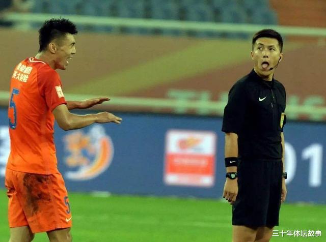 山东鲁能|被铲飞还染黄，鲁能何时能过裁判这道坎？董路：裁判全场最佳