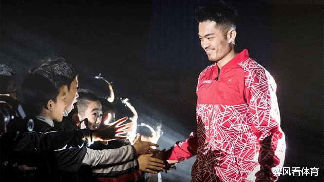 『林丹』11万积分稳居世界第一！桃田与巅峰林丹谁更强？资深球迷说出答案