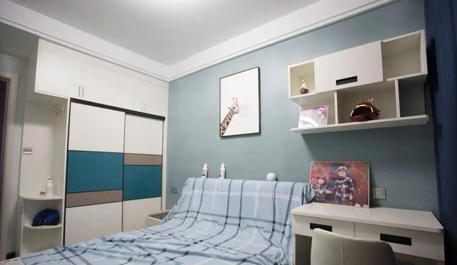 |146㎡四居室装修，玄关砌阳台、沙发不靠墙，第一眼就爱上了