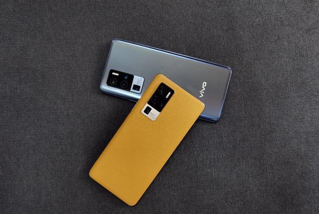 vivo|vivo发布最新旗舰，12+256GB运行内存，骁龙865芯片，机皇配置！
