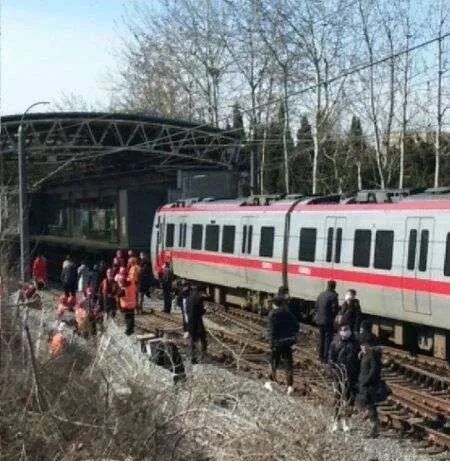 有期徒刑：大连地铁发布消息！上班的大连人注意