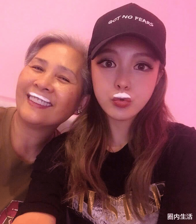 #郭敬明#综艺未经郭敬明许可擅自修改由他一手创作的歌词，清空微博是泄愤？