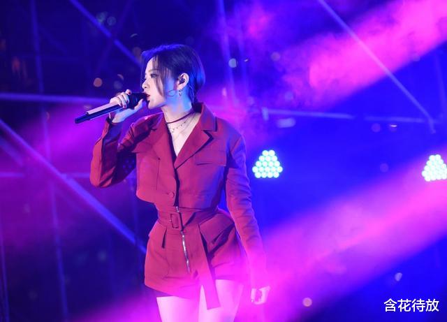 张靓颖|真厉害！张靓颖用黑料做歌词，承认现男友是前伴郎，获众明星力挺