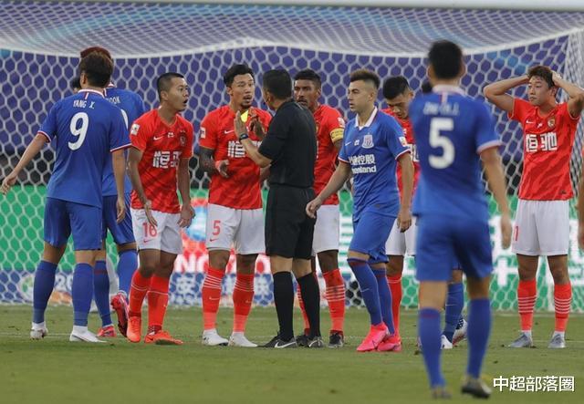 广州恒大|59分钟2球!韦世豪疯狂爆发,恒大打爆申花,卡纳瓦罗笑开了花