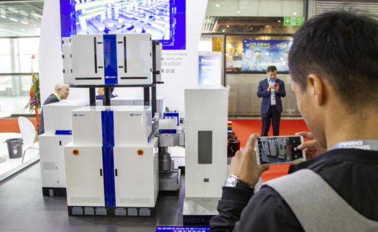 华为|60岁创办中微半导体！自研出首台5nm刻蚀机，确立了技术地位领先