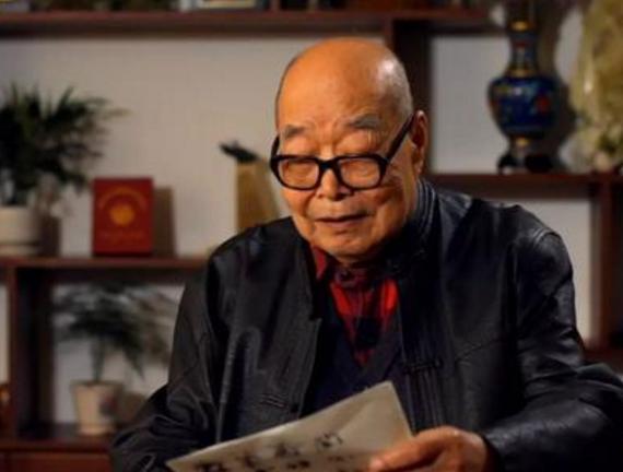 『黄克诚』他12岁偷偷参军，30多年后成开国少将，衣锦还乡父亲却认不出来