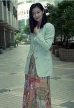 俞小凡|“琼女郎”俞小凡：未婚先孕嫁给翁家明，今一家四口很幸福