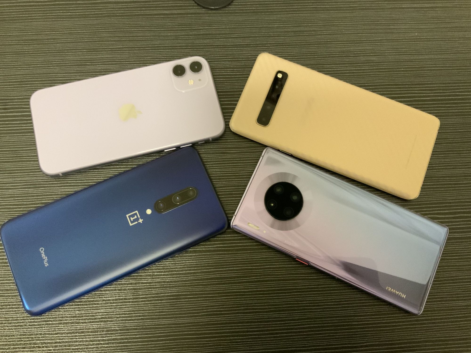 「5G」华为再次妥协，Mate 30 Pro跌至历史新低价，忍住再等等！