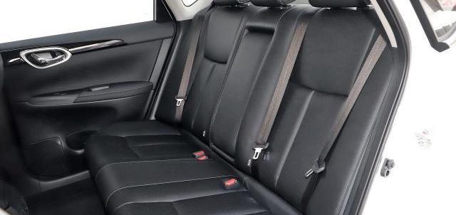 日产轩逸|大众新朗逸，丰田卡罗拉，日产轩逸三款对比，哪款车更适合家用？