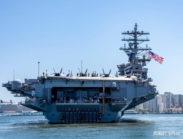 [美国海军]危机前所未有！美国海军彻底摊牌，三艘核航母同时杀向太平洋