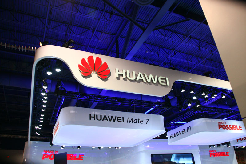 光刻机|芯片光刻机的霸主，美国造不出的高端光刻机，反倒是这个欧洲的小国做到了