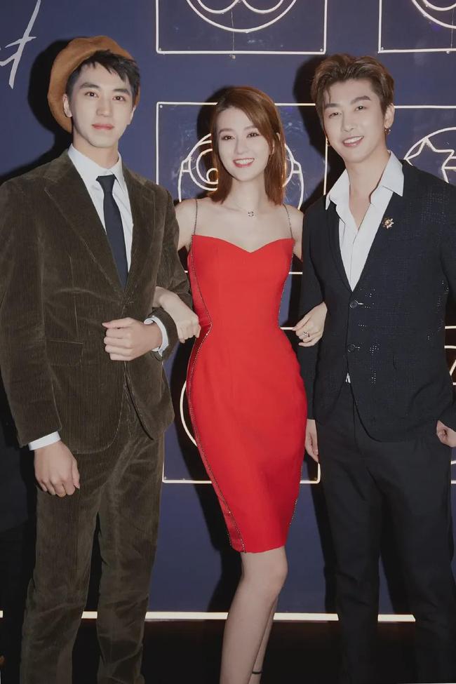 乔欣|最狂妄的逆袭！从呆若木鸡美到笑傲江湖，年度美人翻身翘楚