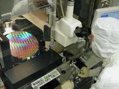 华为|还不清醒！华为总裁灵魂拷问半导体领域，情况不容乐观