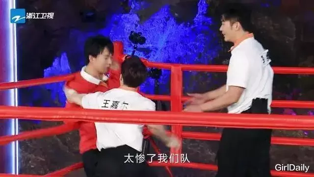 「沙溢」沙溢崩溃，蔡徐坤暴走：《奔跑吧》最让人心疼的一期节目