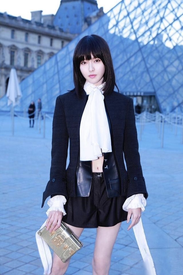 刘海■唐嫣换发型更美了，有刘海无刘海差别一目了然