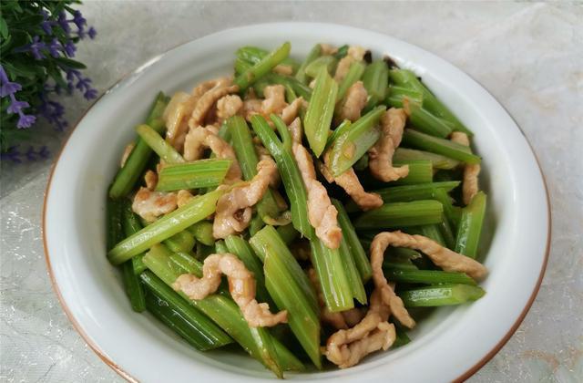 『排骨』下班回家犯愁做什么晚餐，经济实惠15道下饭菜，半个月吃着不重样