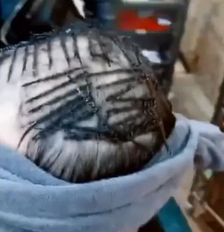 「烫发」男子秃头了还烫发，看到效果，网友：大叔变小鲜肉