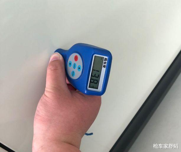 「宝马MINI」13万8买辆宝马Mini送女友，拆开仪表台触目惊心，这车谁敢要？