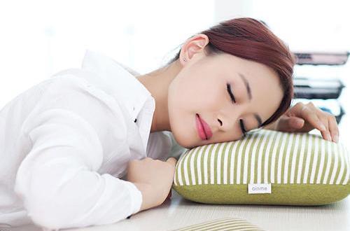 「大脑」坚持午休与从不午休的人，有什么区别呢？差别还不小呢！