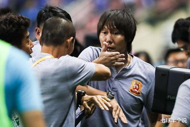 国足▲辞职6个月里皮才说实话！坚决踢他们出国足，里皮1爱将被彻底清洗！