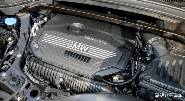 「宝马X1」宝马终于“醒悟”了，下探8.93万，2.0T+8AT，懊悔买了丰田荣放