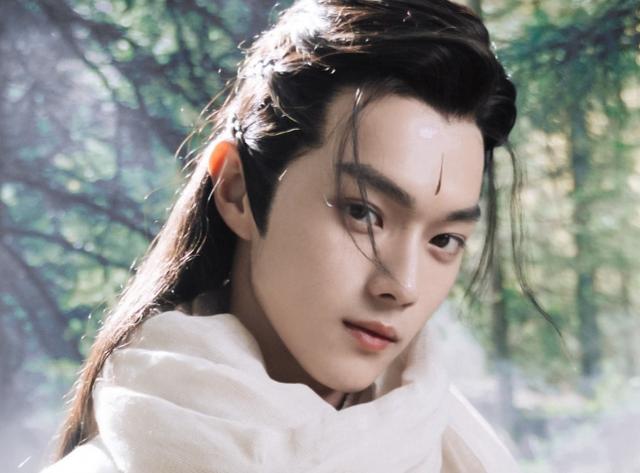 杀青|这部古装剧整整耗资三个亿，杀青近四年都不播，配角都火成一线！