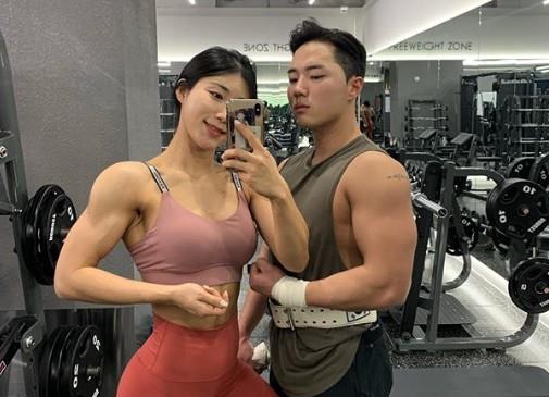 健身|每天300个仰卧起坐,持续锻炼3小时,有这样的腹肌也不为怪
