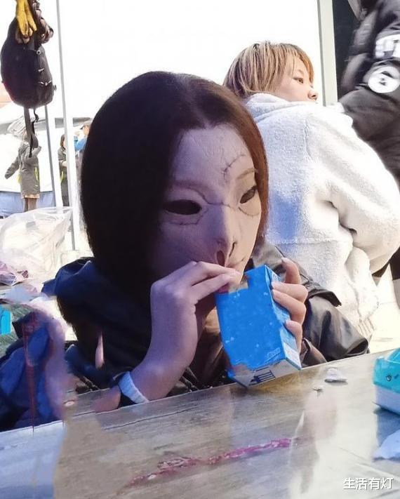 宁静|《重启之极海听雷》皮俑和吴邪同床而眠，身份曝光，竟是哑巴公主