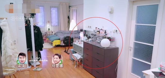 何雯娜▲何雯娜婚后从小户型搬豪宅,遇婆媳矛盾洒泪,老公调和显露高情商